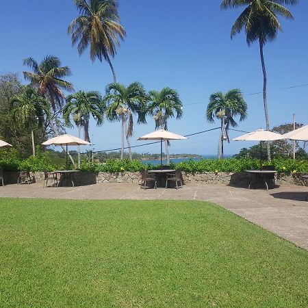 Mount Irvine Bay Resort Black Rock Exterior foto